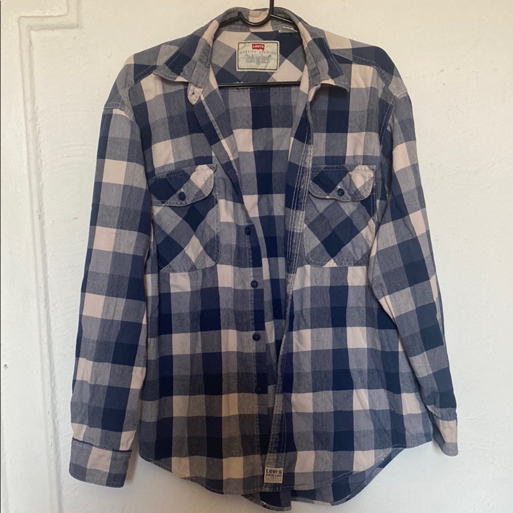 Vintage Levi's Navy and Cream Checkered Shirt